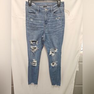 American Eagle Outfitters Women's Light Blue Ripped Skinny Jeans